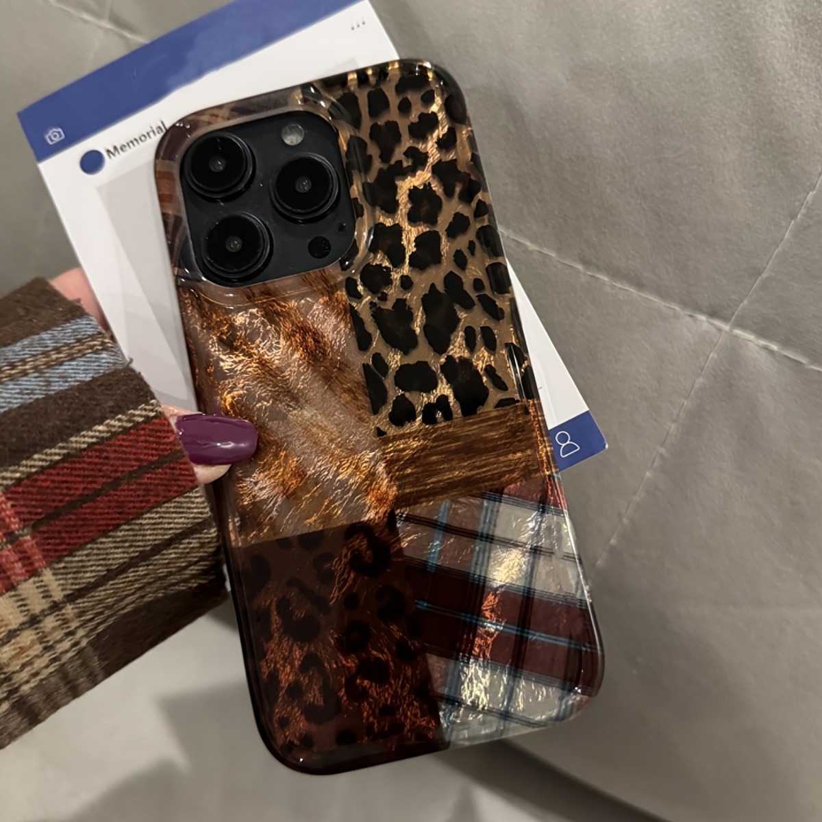 고급 레오파드 프린트 및 틴포일 디자인 아이폰 17 프 - Phone Cases Designer 리뷰 및 가격